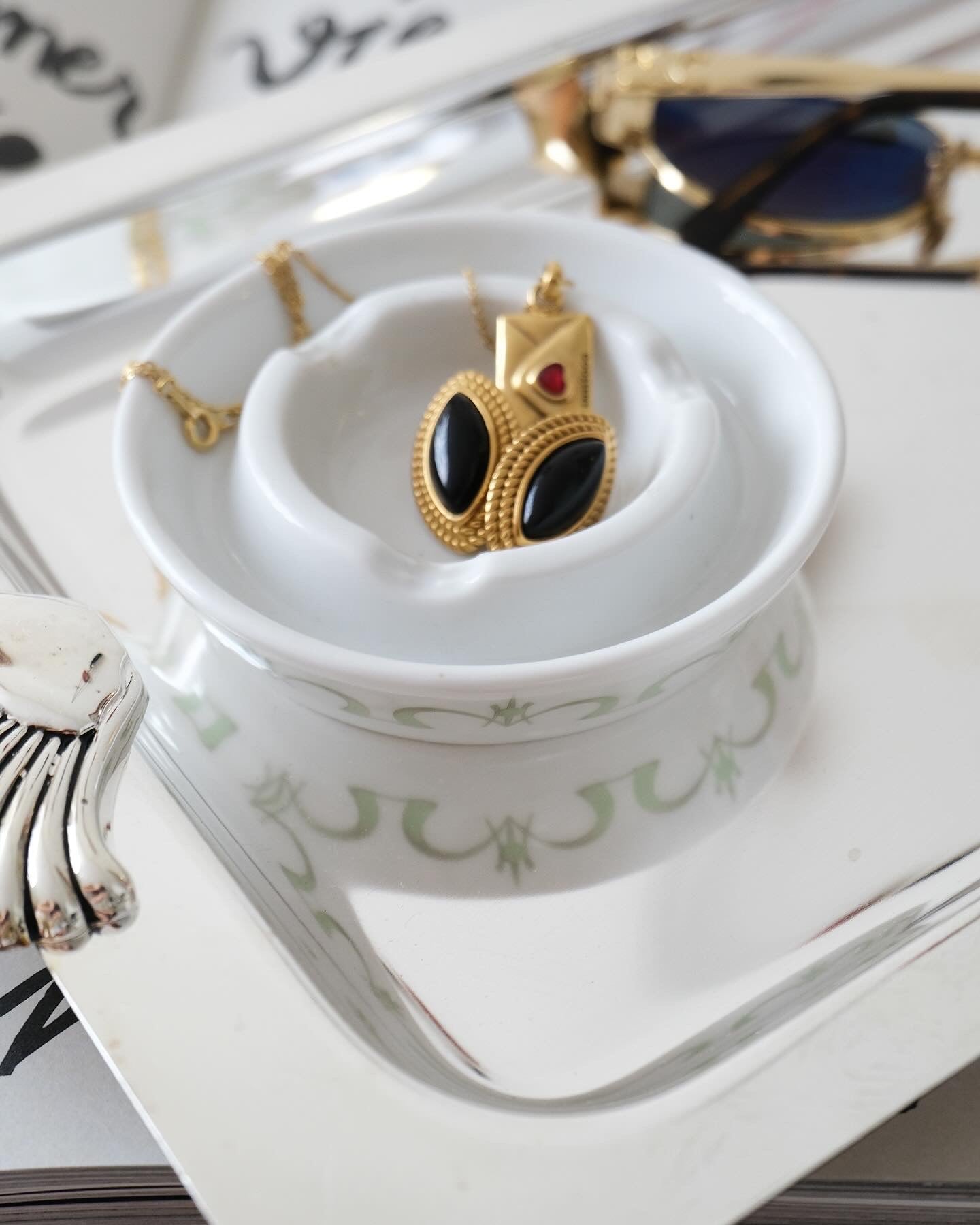 Vintage Hotel Hilton Ashtray, 1964